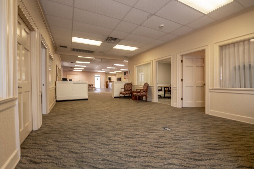 More Photos Of 2020 Mack Smith Rd, Rossville Bank For Sale