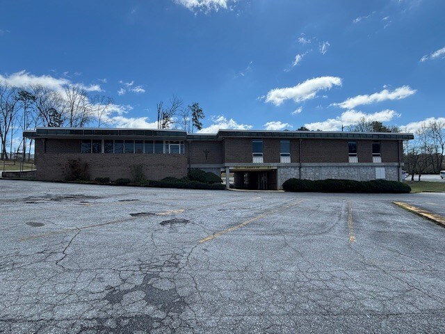 Primary Photo Of 504 W Memorial Dr, Dallas Office For Sale