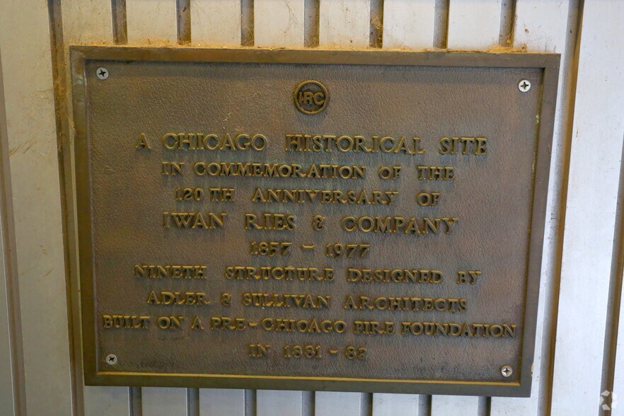 Primary Photo Of 19 S Wabash Ave, Chicago Loft Creative Space For Lease