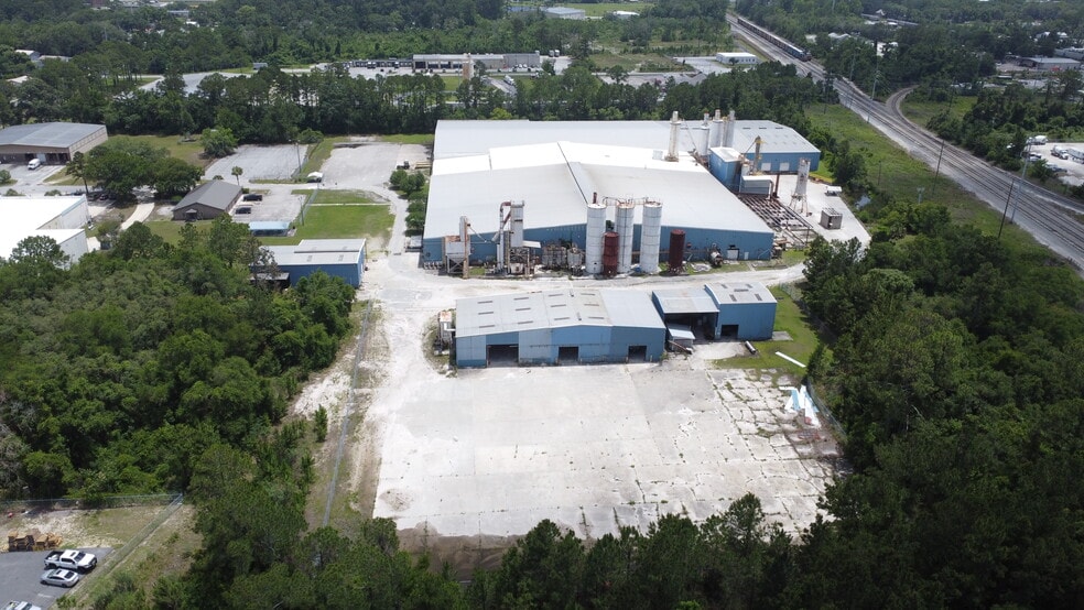 More Photos Of 2100 Line St, Brunswick Industrial For Sale