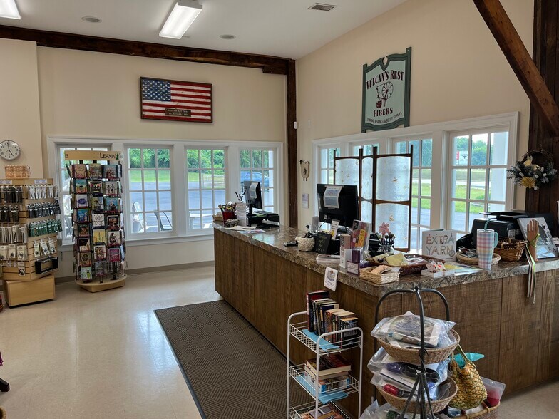 More Photos Of 2728 Augustine Herman Hwy, Chesapeake City Freestanding For Sale