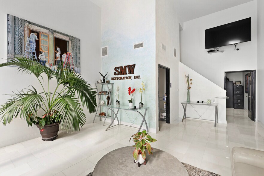 More Photos Of 12862 Foothill Blvd, Sylmar Warehouse For Sale