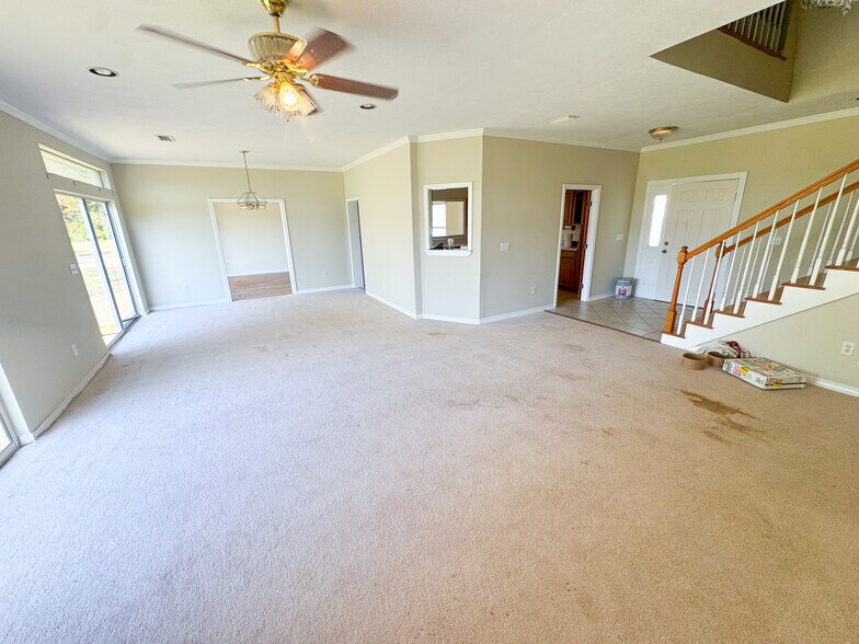 More Photos Of 2406 US 31, Bay Minette Office For Sale