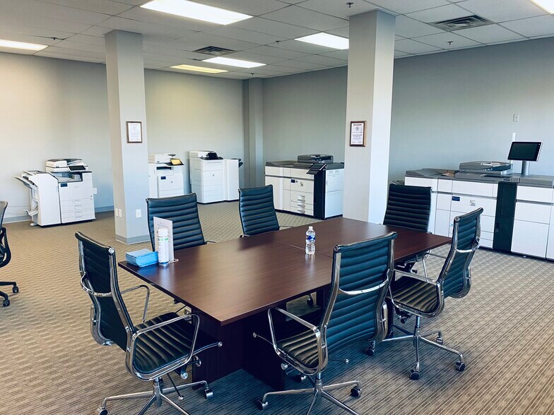 More Photos Of 590 Lancaster Ave, Malvern Light Distribution For Sale