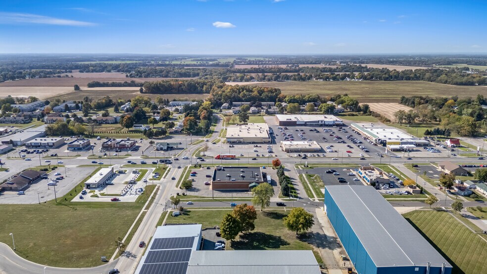 More Photos Of 950 S Centerville Rd, Sturgis Drugstore For Sale