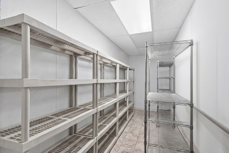 More Photos Of 80 S Mccall Rd, Englewood Office For Sale
