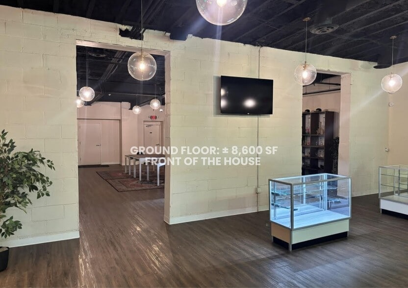 More Photos Of 660 Tonnele Ave, Jersey City Showroom For Lease