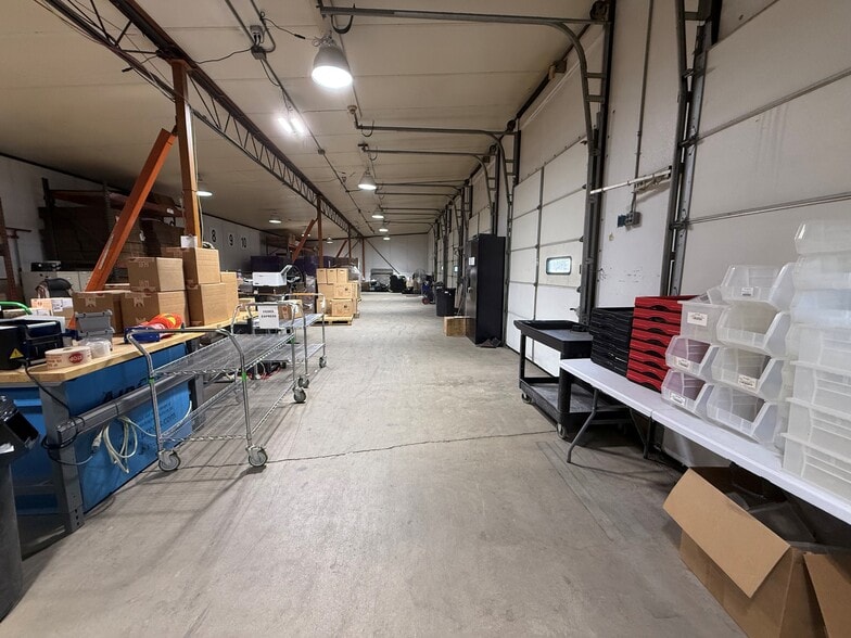 More Photos Of 2717 W Ferguson Rd, Fort Wayne Manufacturing For Sale