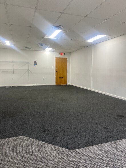 More Photos Of 4410-4418 Powder Mill Rd, Beltsville Unknown For Lease