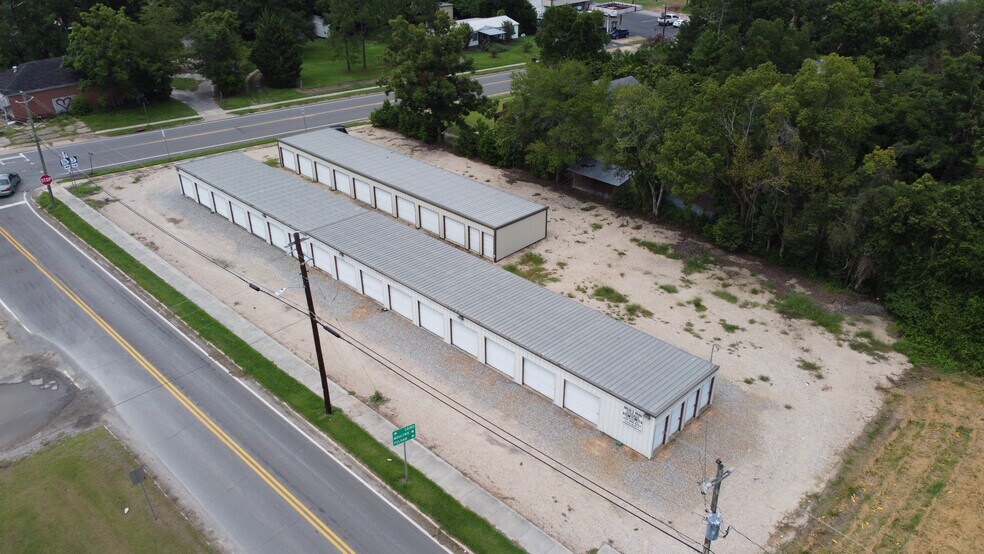 Primary Photo Of 1015 S Church St, Meigs Self Storage For Sale