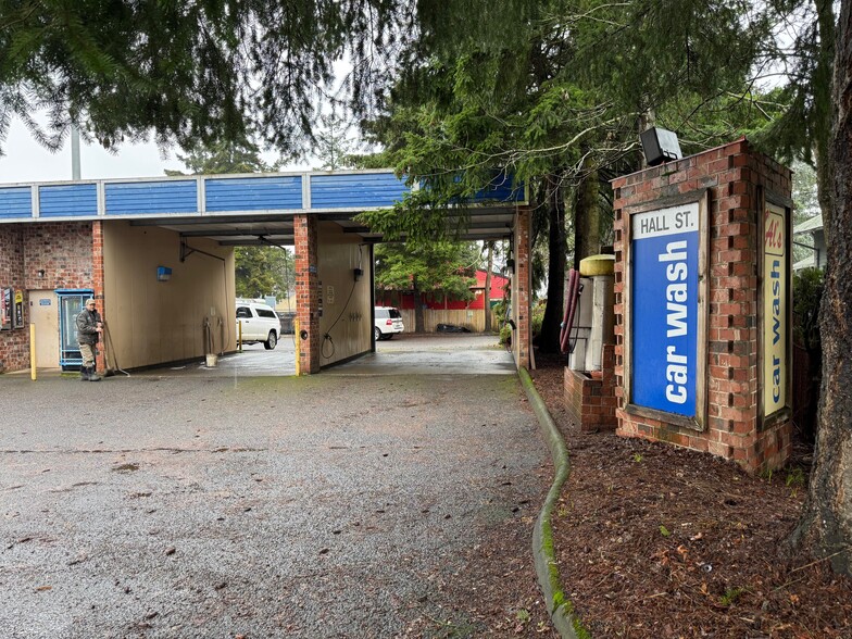 Primary Photo Of 6060 SW Hall Blvd, Beaverton Carwash For Sale