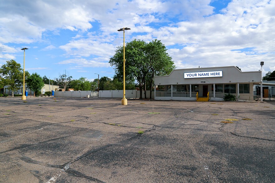 More Photos Of 7710 Lomas Blvd NE, Albuquerque Auto Dealership For Lease