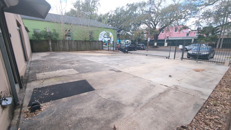 More Photos Of 1440 N Dorgenois St, New Orleans Freestanding For Lease