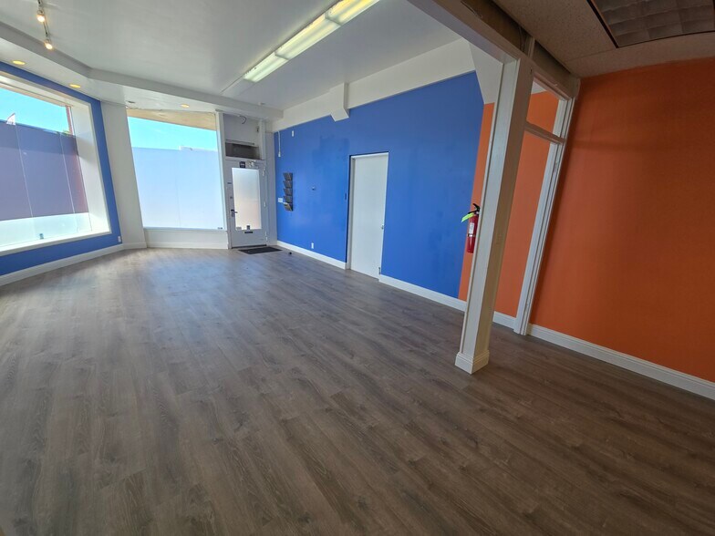 More Photos Of 1747-1749 Broadway St, Redwood City Office For Lease