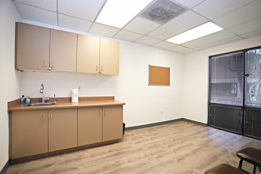 More Photos Of 2222 S Dobson Rd, Mesa Loft Creative Space For Lease