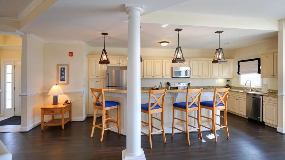 More Photos Of 231 Waterside Dr, Roper Apartments For Sale
