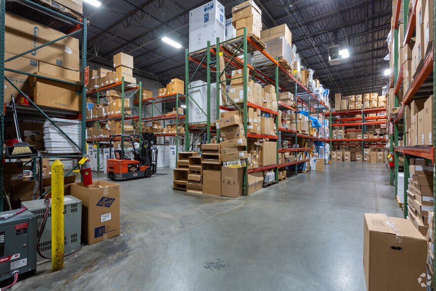 More Photos Of 825 Progress Center Ave, Lawrenceville Warehouse For Lease