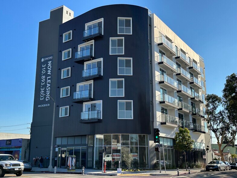 More Photos Of 5550 W Pico Blvd, Los Angeles Apartments For Lease