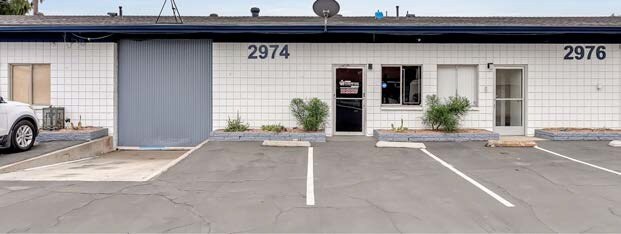 More Photos Of 2972-2976 Rubidoux Blvd, Jurupa Valley Light Distribution For Sale