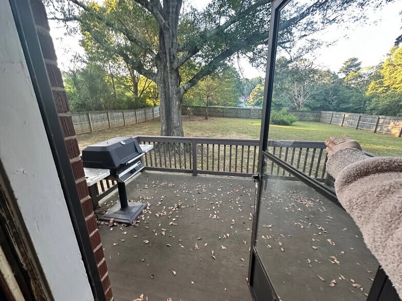 More Photos Of 1059 Buford Hwy, Sugar Hill Coworking Space