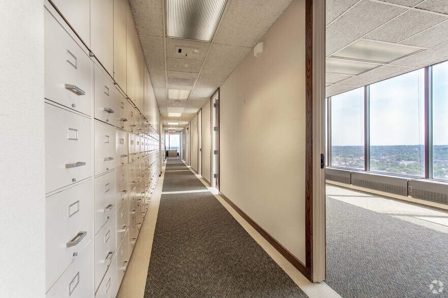 Photo of 20th Floor Ste 2080