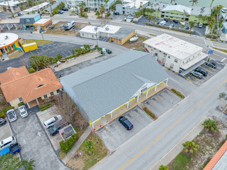 More Photos Of 10625-10641 1st St E, Treasure Island Storefront Retail Office For Sale