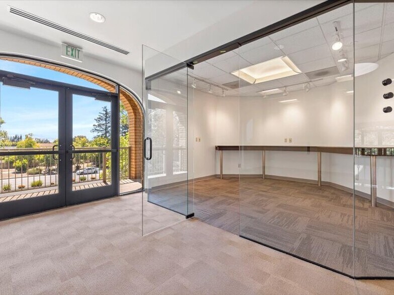 More Photos Of 10275 N De Anza Blvd, Cupertino Medical For Lease