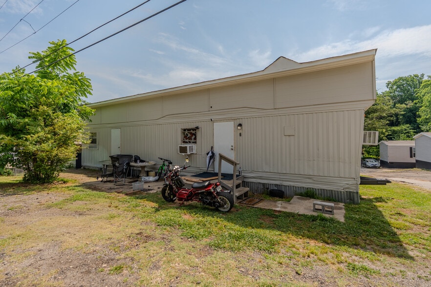 More Photos Of 923 W Lee Rd, Taylors Manufactured Housing Mobile Home Park For Sale
