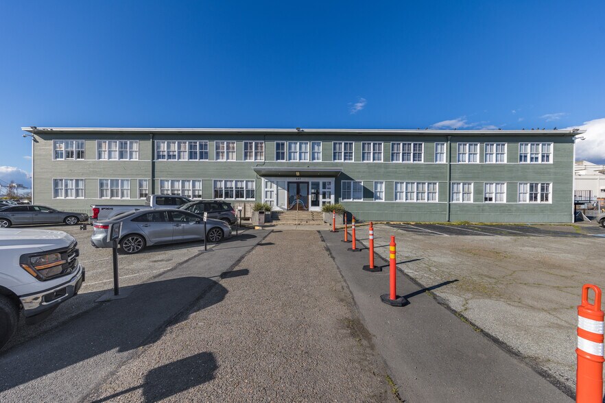 More Photos Of 2900 Main St, Alameda Unknown For Lease