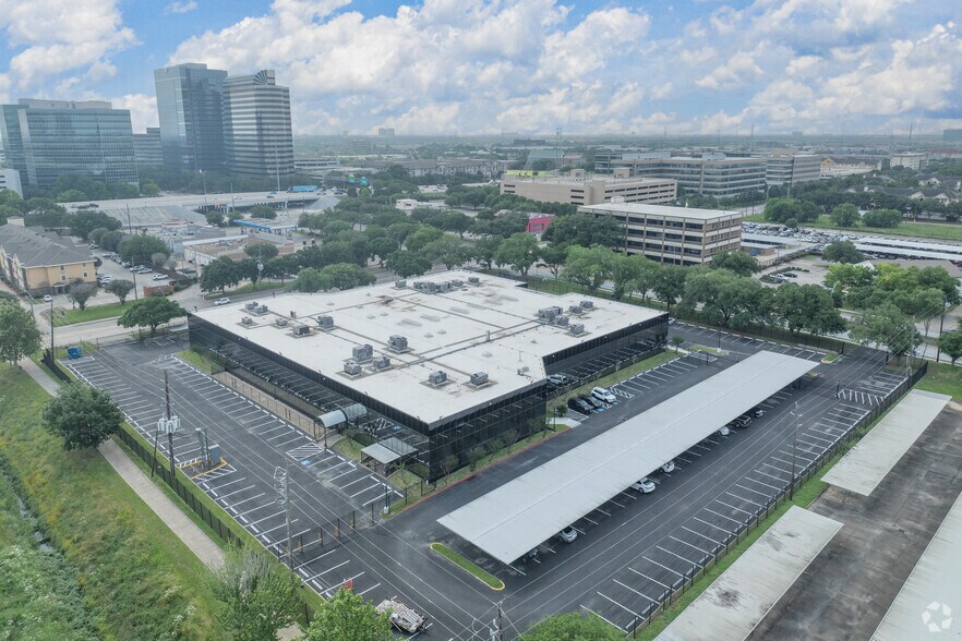 More Photos Of 10500 Richmond Ave, Houston Office For Sale