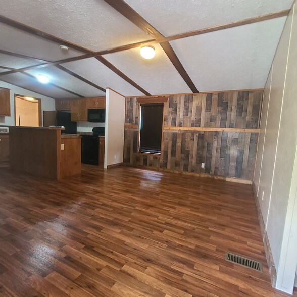 More Photos Of 385 Camino Real Rd, Kerrville Manufactured Housing Mobile Home Park For Sale