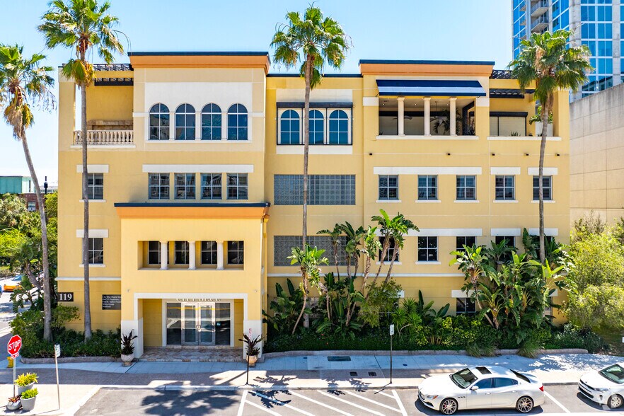 More Photos Of 119 N 11th St, Tampa Office For Sale