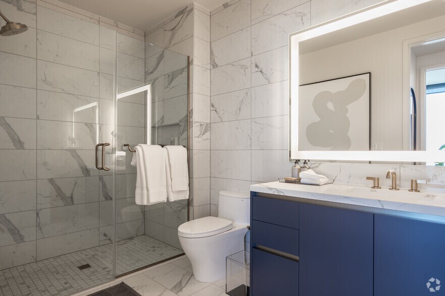 More Photos Of 385 14th St, Oakland Apartments For Lease