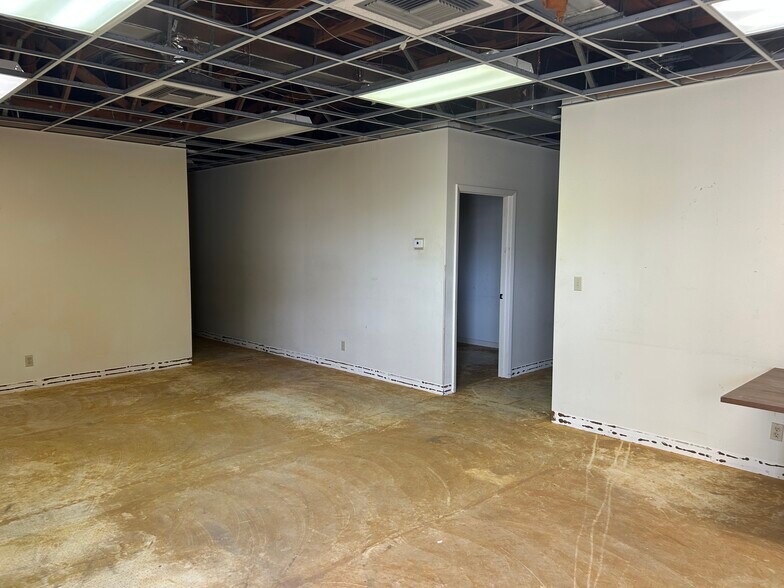 More Photos Of 925 SE 1st St, Pompano Beach Medical For Sale