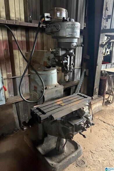 More Photos Of 765 Hart Cir, Warrior Industrial For Sale