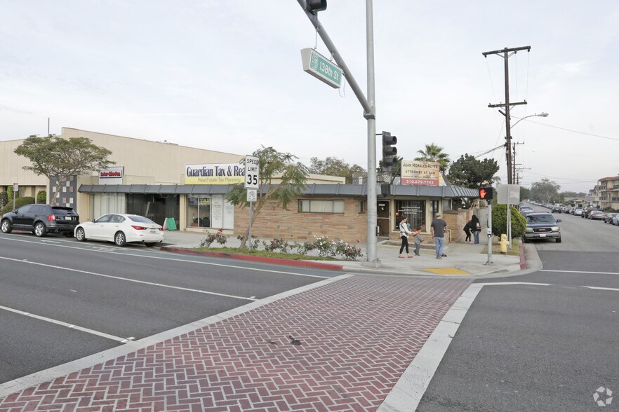 Primary Photo Of 13786 Hawthorne Blvd, Hawthorne Office For Sale
