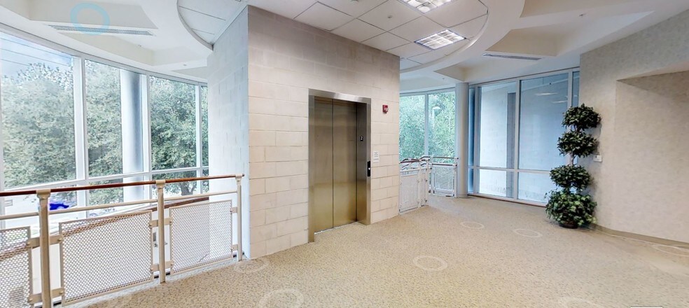 More Photos Of 5080 W Newberry Rd, Gainesville Bank For Sale