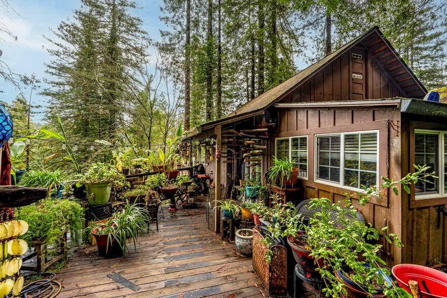 Primary Photo Of 17910 Old Monte Rio Rd, Guerneville Apartments For Sale