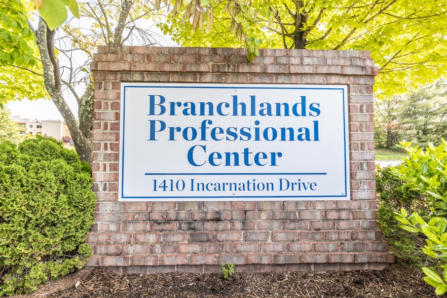 More Photos Of 1410 Incarnation Dr, Charlottesville Medical For Sale