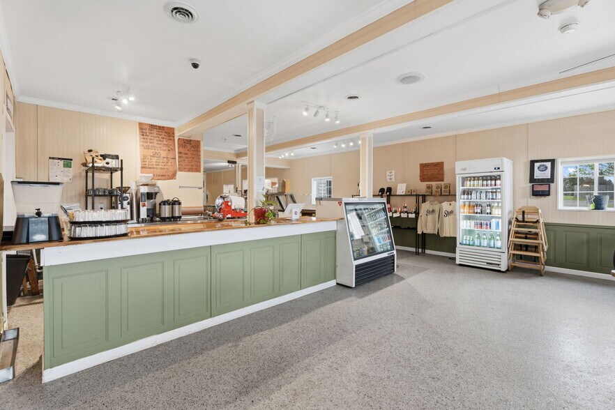 More Photos Of 1346 Elmira Rd, Newfield Restaurant For Sale