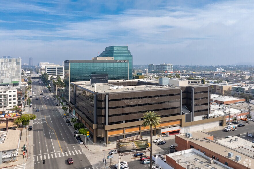 More Photos Of 11500 W Olympic Blvd, Los Angeles Medical For Lease