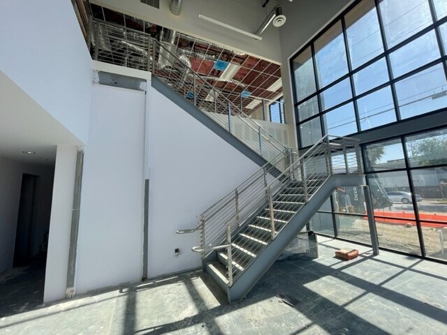 More Photos Of 415 S Motor Ave, Azusa Warehouse For Lease