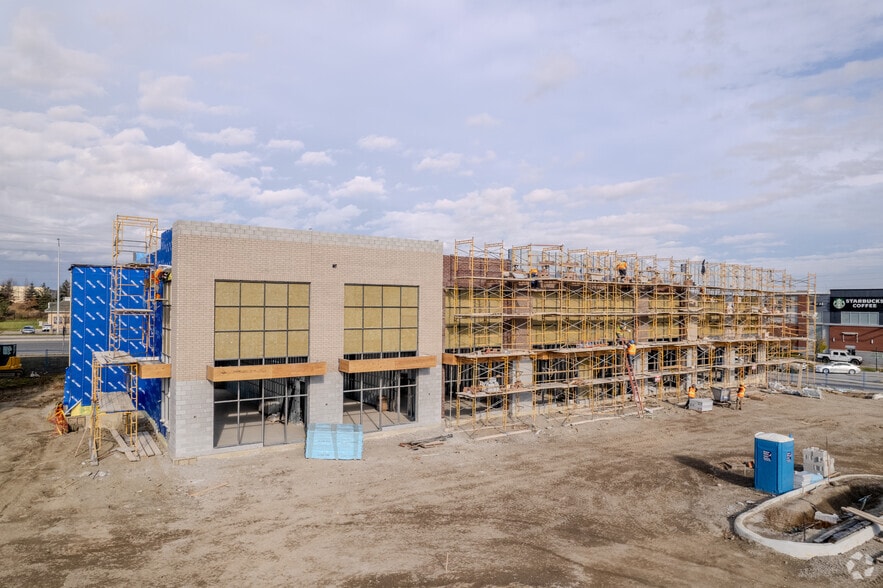 More Photos Of 35 Gateway Blvd, Brampton Storefront For Lease