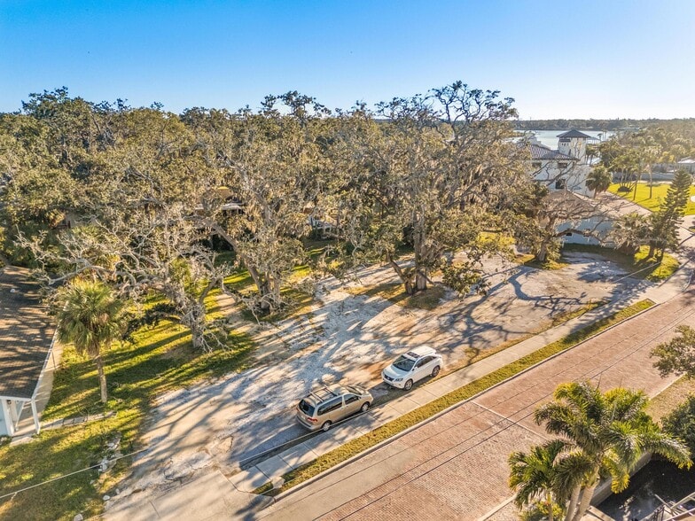 More Photos Of 404 Canal St, Tarpon Springs Land For Sale