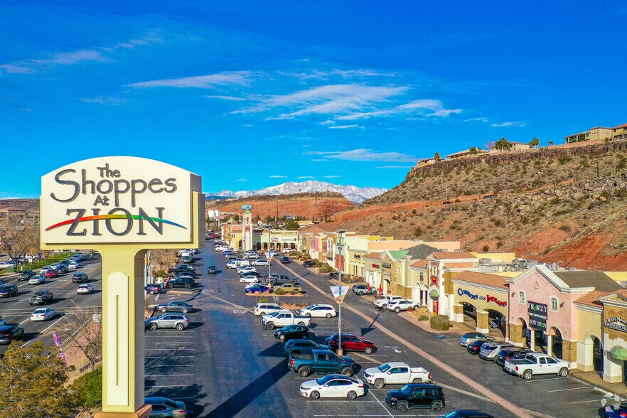More Photos Of 250 N Red Cliffs Dr, St George Storefront For Lease