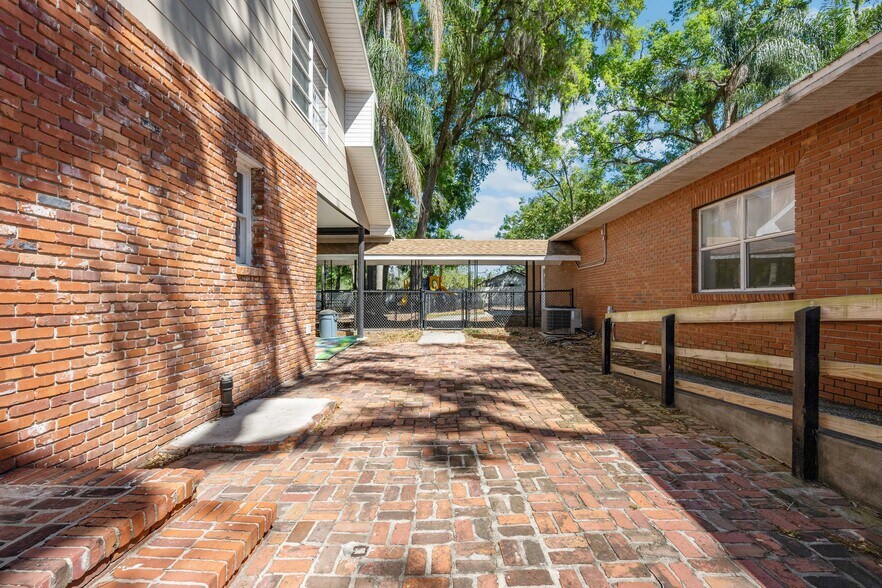 More Photos Of 38022 River Rd, Dade City Medical For Lease