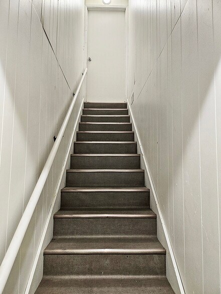 More Photos Of 540 S Main St, Galva Storefront Retail Residential For Sale