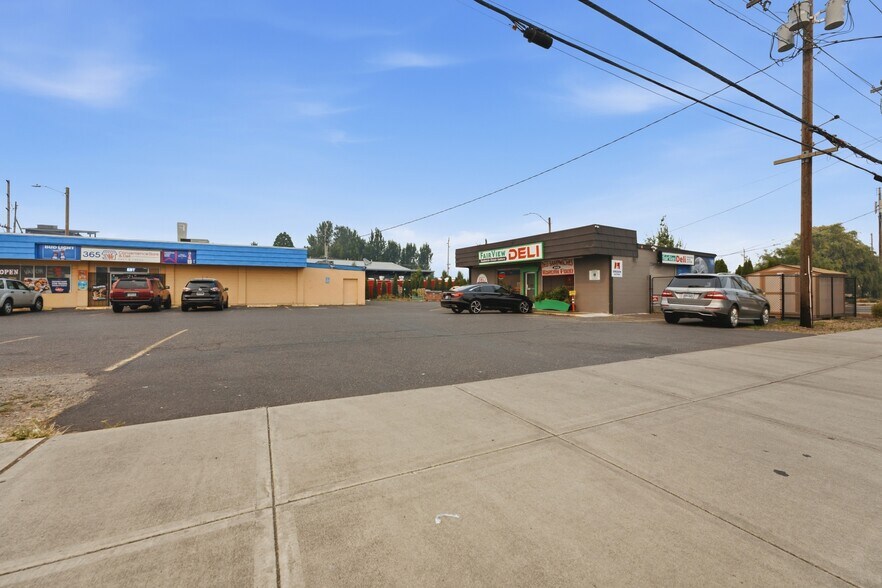 More Photos Of , Fairview General Retail For Sale