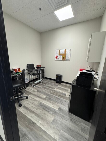 More Photos Of 4206 Dalrock Rd, Rowlett Unknown For Lease
