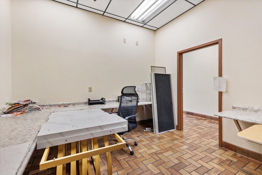 More Photos Of 440-500 W Gulf Atlantic Hwy, Wildwood Unknown For Lease